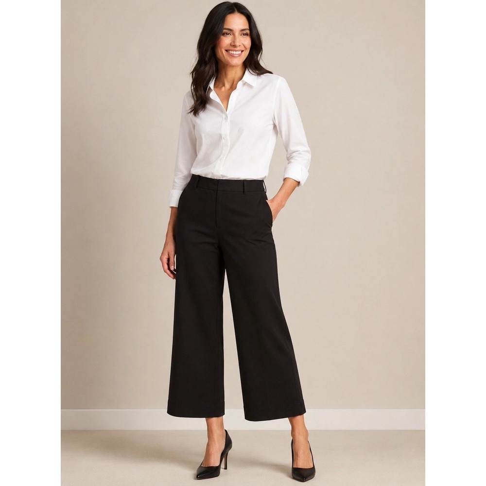 Chico's Wide Leg Pants Size 1 US 8 Black Flex Waist Crop NWT Career Casual